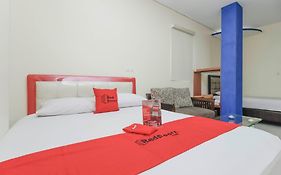 Reddoorz Plus Jalan Pemuda Jakarta